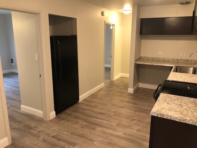 Foto del edificio - 519 S Milwaukee Ave