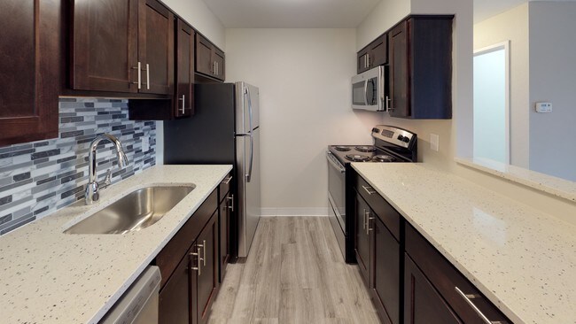 Northridge Meadow Apartments Northville Mi 2 Br 1 Ba 880 Sf Upgraded Northridge Meadow Apartments