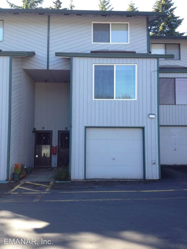 Foto principal - 4018 S 158th St