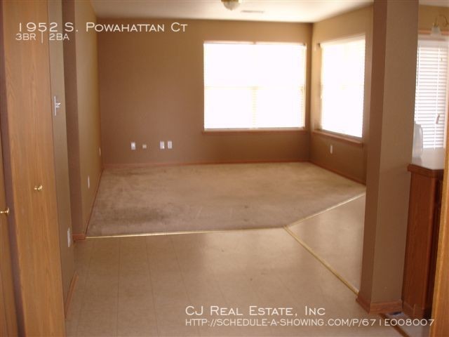 Building Photo - 1952 S Powahatan Ct