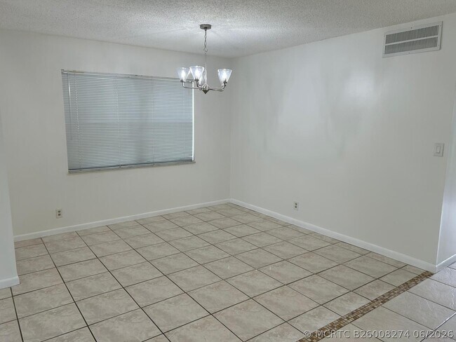 Foto del edificio - 3300 Spanish Moss Terrace