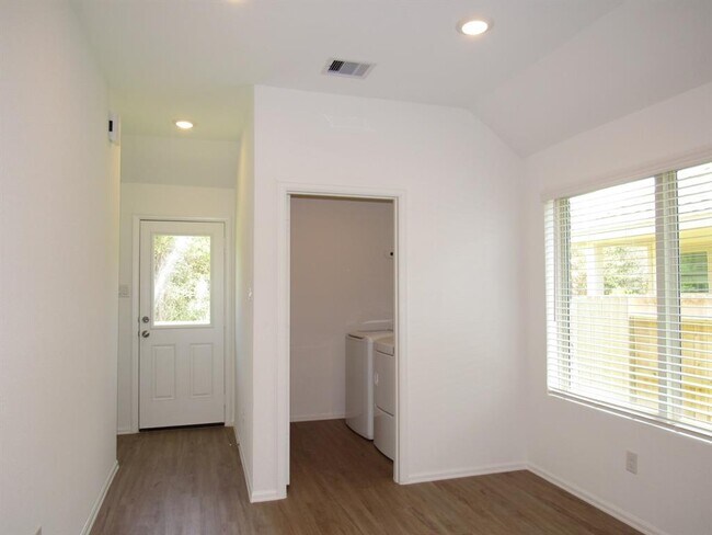 Building Photo - 24011 Forest Dr