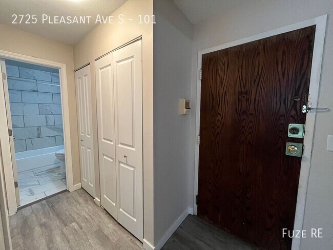 Foto del edificio - 2725 Pleasant Ave