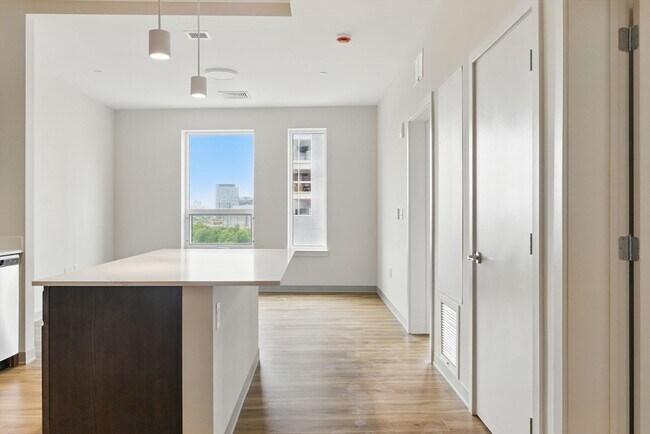 Foto del edificio - 1170 Tremont St