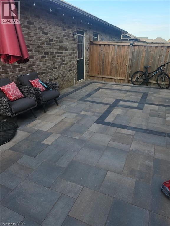 Photo du bâtiment - 5349 Tenth Line W