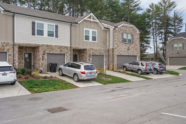 Foto del edificio - 326 Seaton Wy