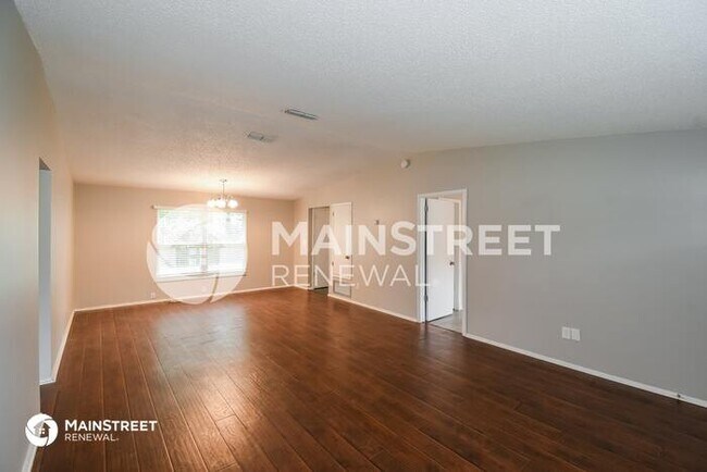 Foto del edificio - 2636 Kenwood Dr W, Jacksonville, FL 32210