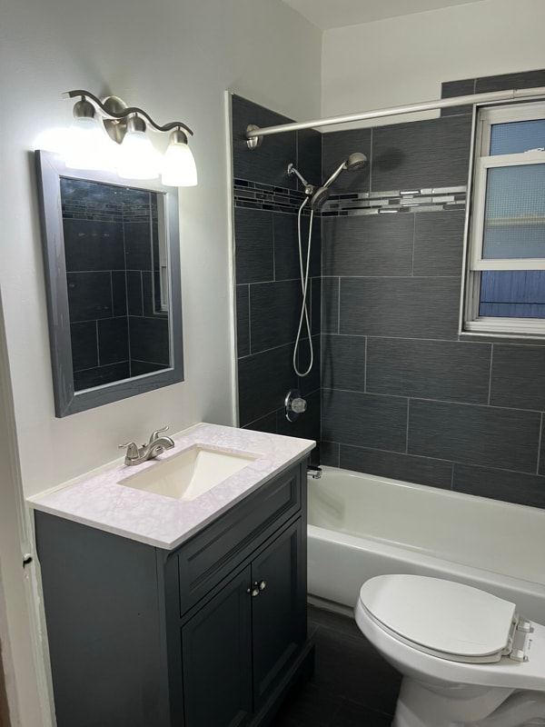 Building Photo - 420 Grant St