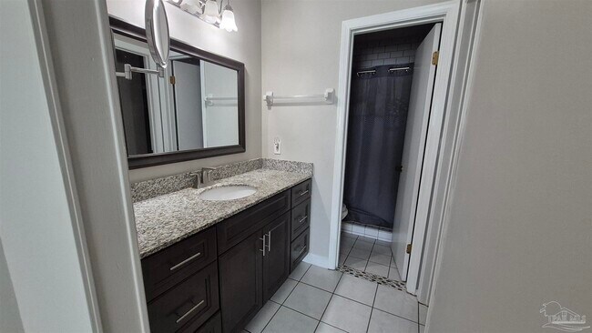 Foto del edificio - 2370 Shoal Creek Dr