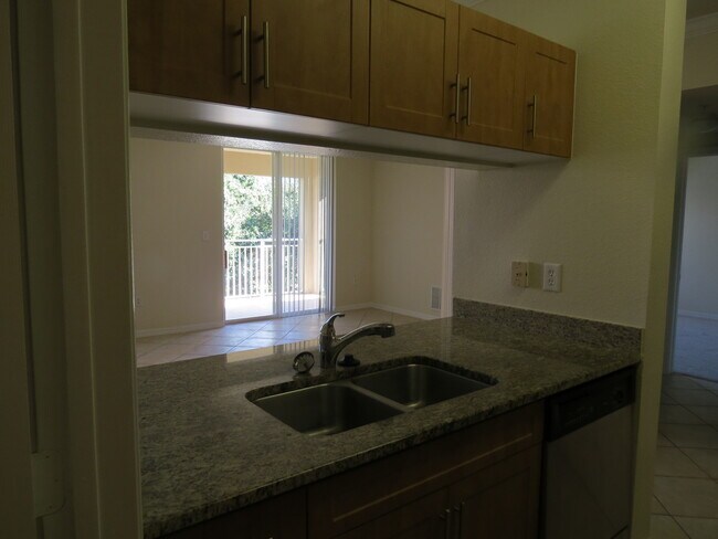 Foto del edificio - 6559 Emerald Dunes Dr