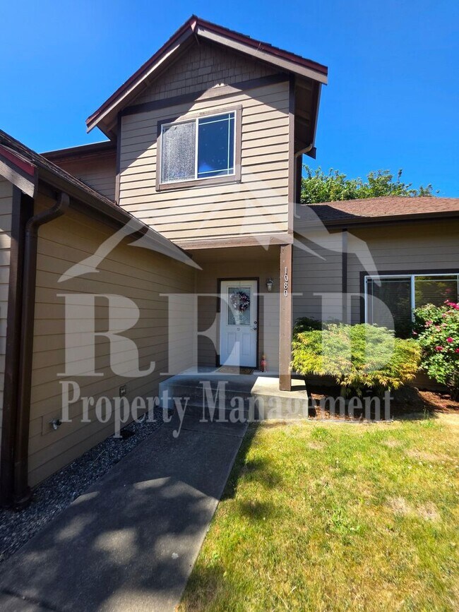 Foto del edificio - 1080 Heron Ridge Ave