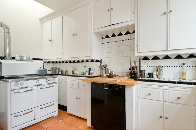  - 3679-3681 17th St