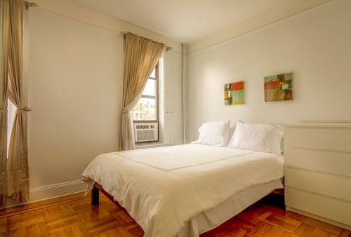 Foto principal - 100 Thompson St