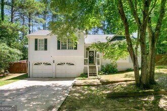 Building Photo - 200 Dogwood Trail