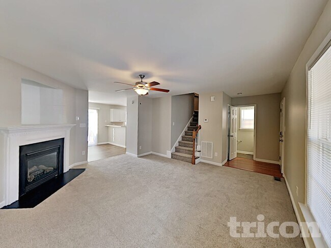 Foto del edificio - 2809 Erinridge Rd