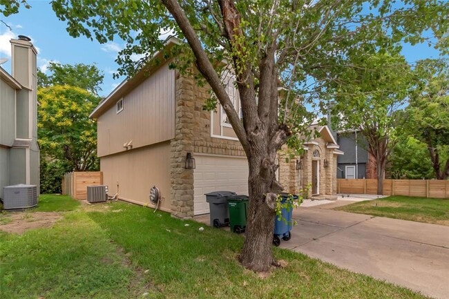 Building Photo - 8800 Dandelion Trail