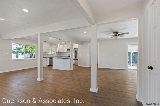 Building Photo - 3 br, 2 bath House - 2507 Fulton St SE