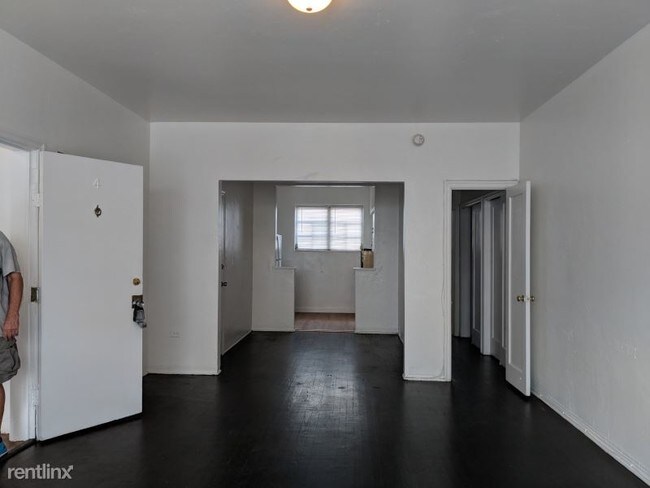 Building Photo - 800 10th St