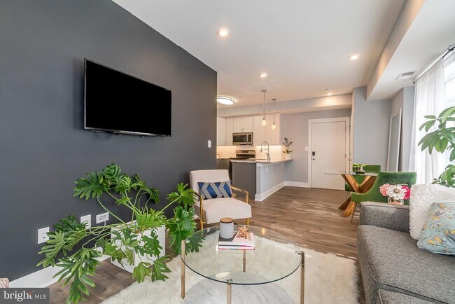 Foto del edificio - 1340 Nicholson St NW