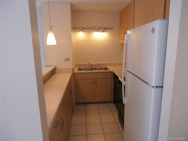 Building Photo - 1415 Punahou St