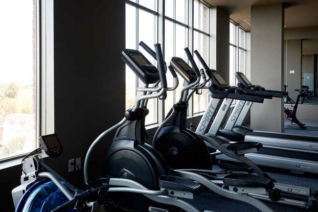 Interior Photo - Hubbard Park Place