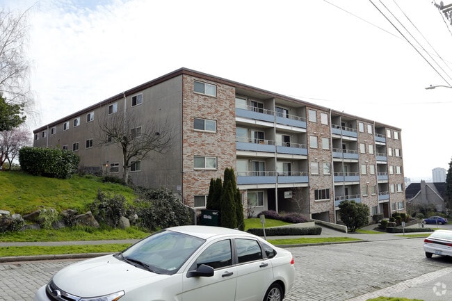 Building Photo - Aloha House Apartments