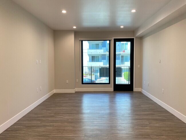 Foto del edificio - 5552 Bonner Ave