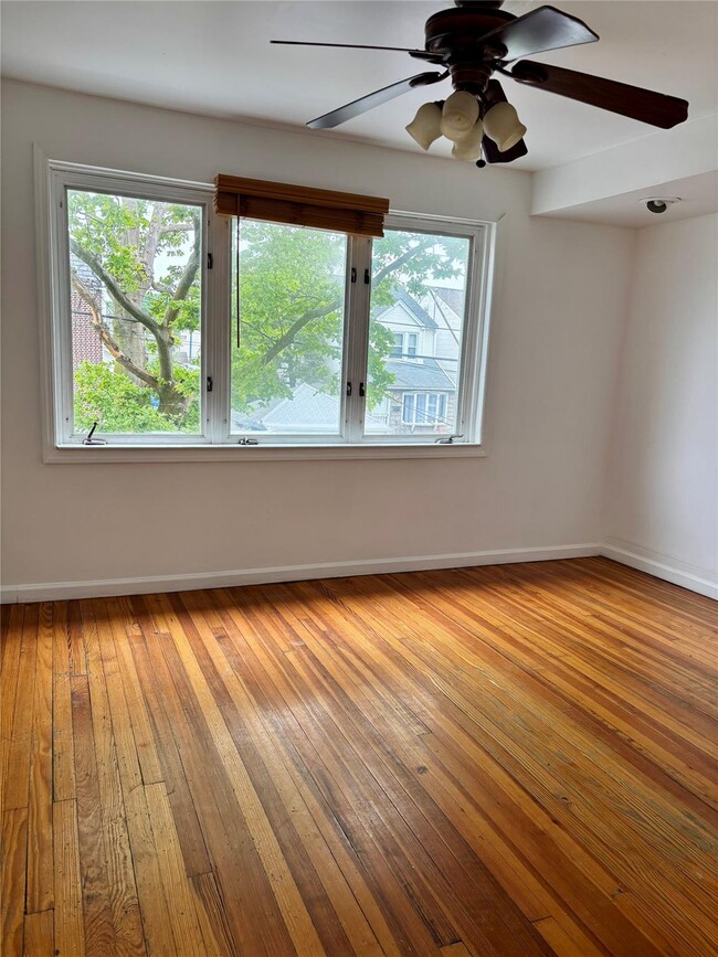 Building Photo - 137-08 94th St