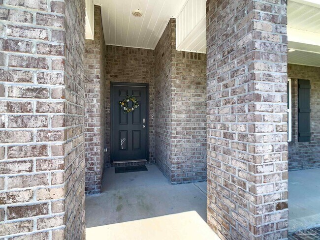Building Photo - 5615 Tristan Ct