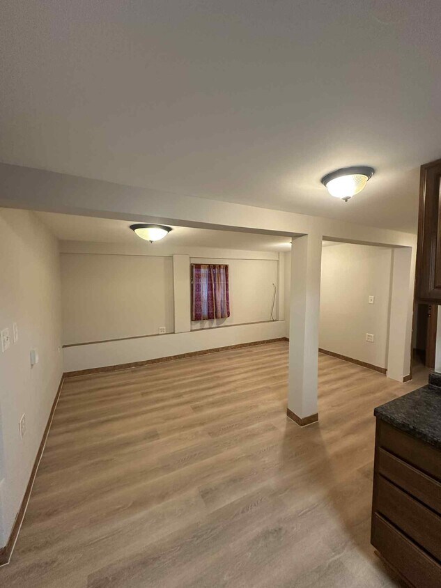 Foto principal - 3709 W Diversey Ave