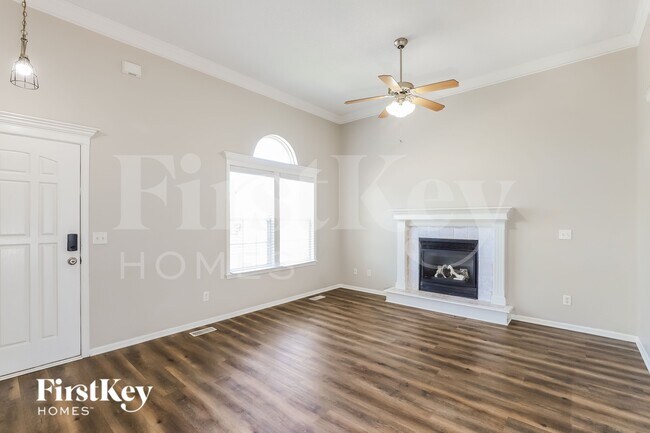 Foto del edificio - 11623 N Windsor Ave