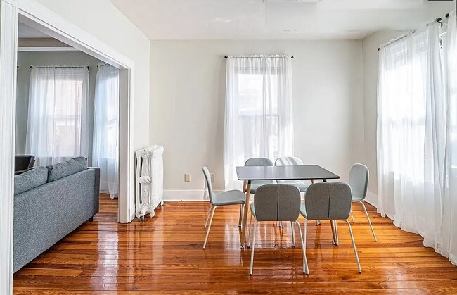 Foto del edificio - 6 Haskell St