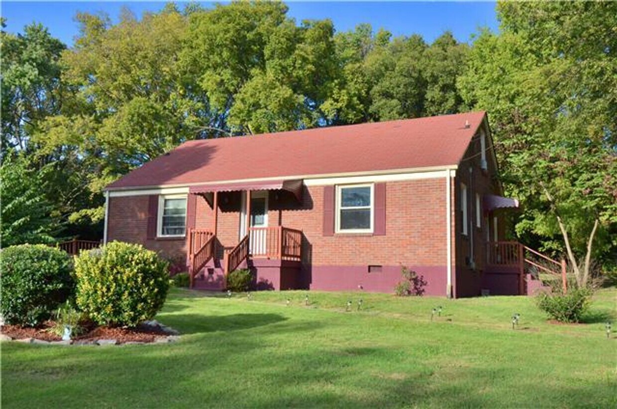 Coming Soon!!! Cute Duplex In East Nashville - Coming Soon!!!  Cute Duplex In East Nashville