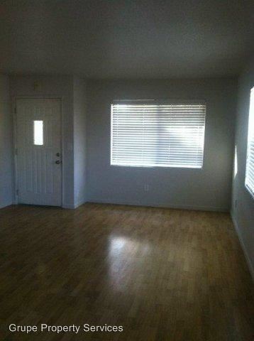 Building Photo - 2700 Carver Rd