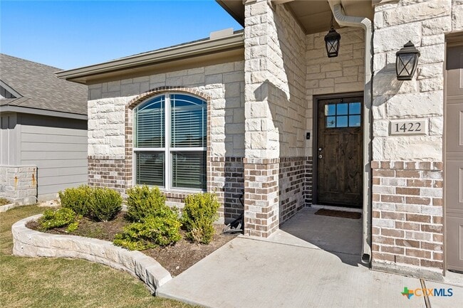 Building Photo - 1422 Fiddle Wood Wy