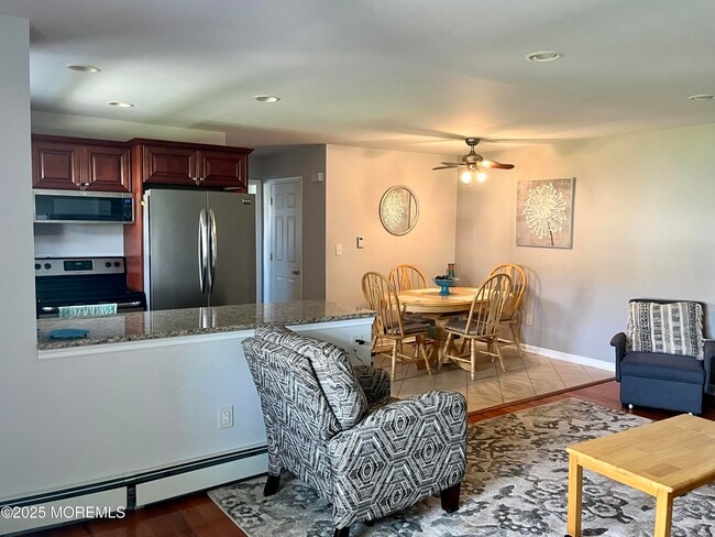Building Photo - 187 Wharfside Dr