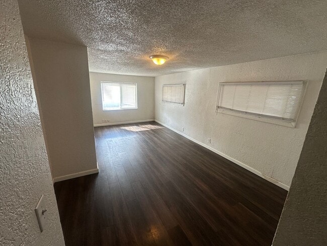 Foto del edificio - 2903 E Joseph Ave