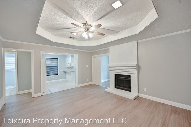 Building Photo - 3 br, 2 bath House - 1704 S Bent Tree Trail