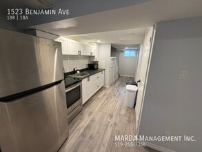 Building Photo - 1523 Benjamin Ave