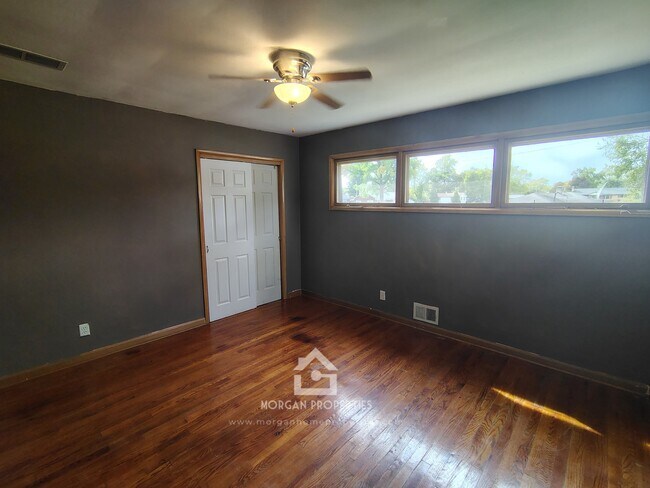 Foto del edificio - 2644 W 12th St