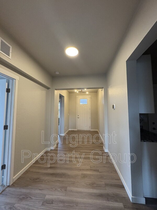 Building Photo - 14632 Longhorn Dr