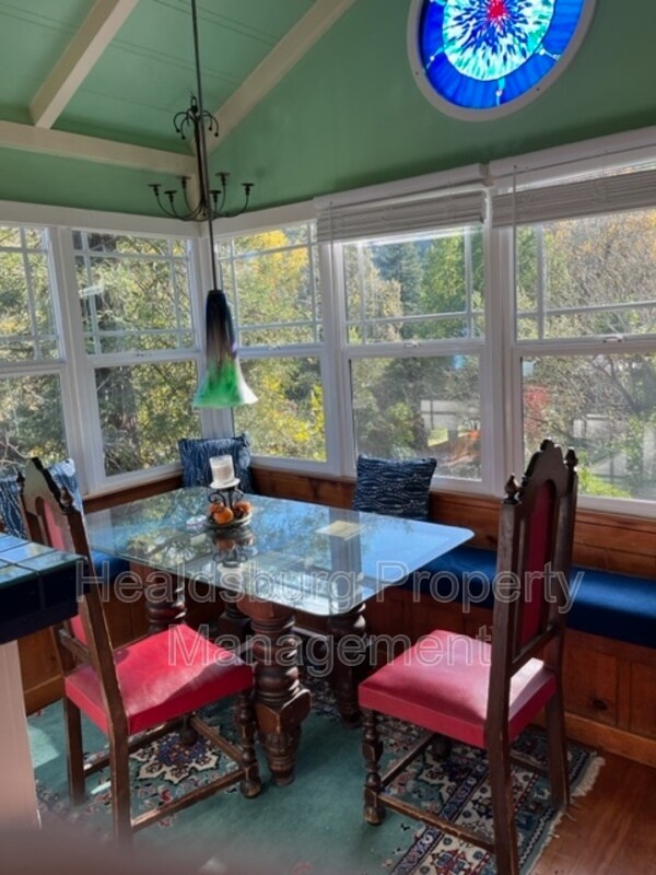 2697 S Fitch Mountain Rd, Healdsburg, CA 95448 Townhome Rentals in