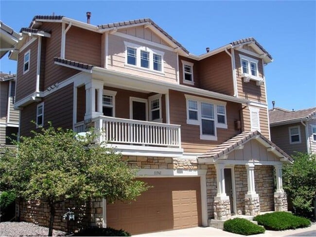 Stunning 3 BR/3 BA in Stockbridge At Meridian Community! - Stunning 3 BR/3 BA in Stockbridge At Meridian Community! Townhome