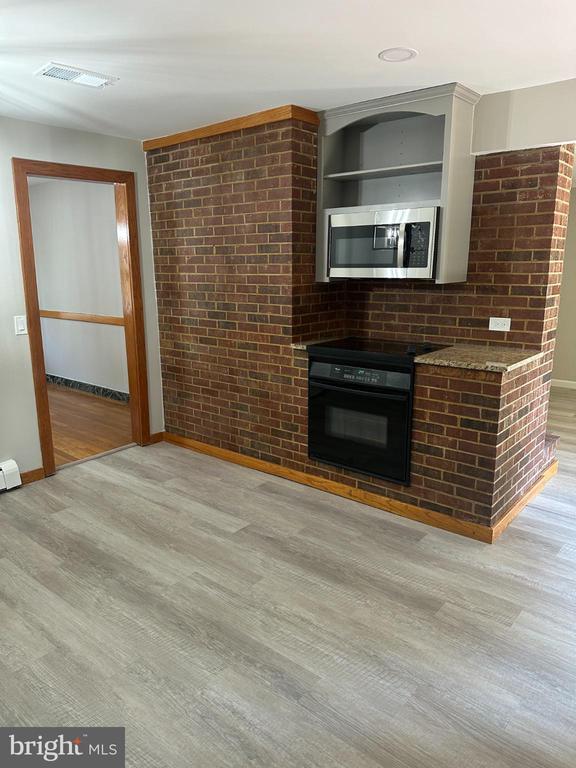 Foto del edificio - 6804 Santa Maria Ave