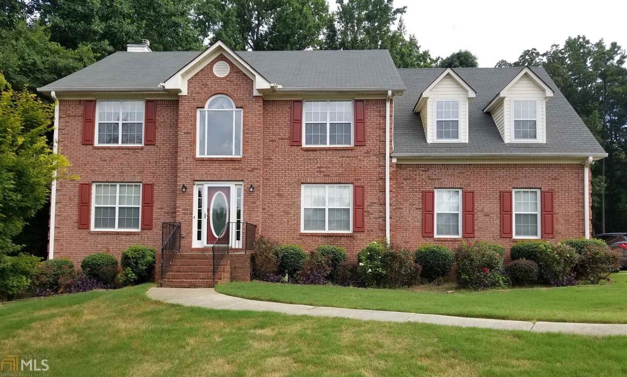 Primary Photo - 270 Brook Hollow Dr