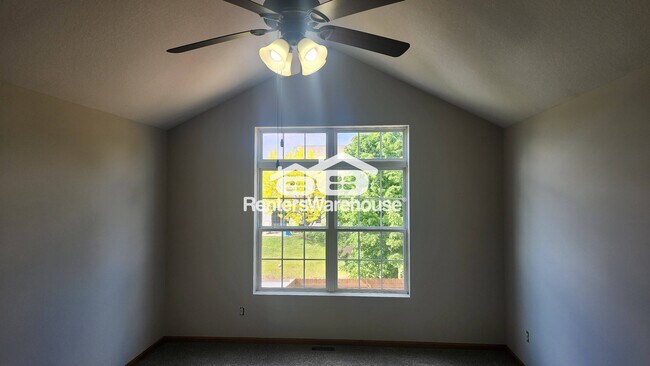 Foto del edificio - 1477 Pheasant Run