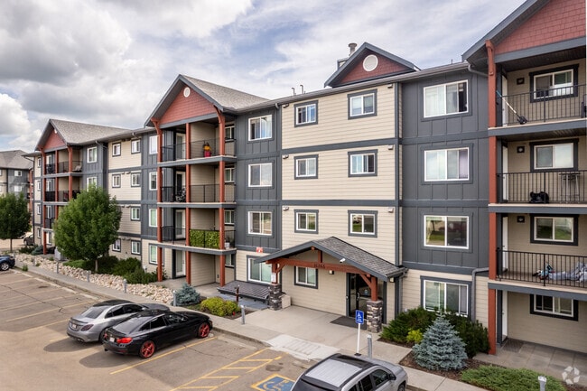 Building Photo - Brintnell Landing