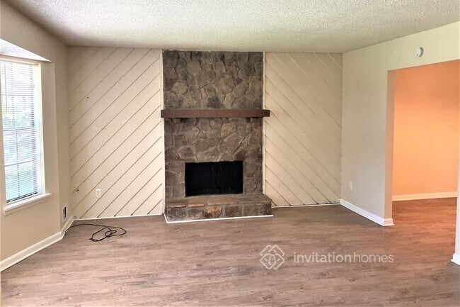 Building Photo - 5046 Camden Ct SW