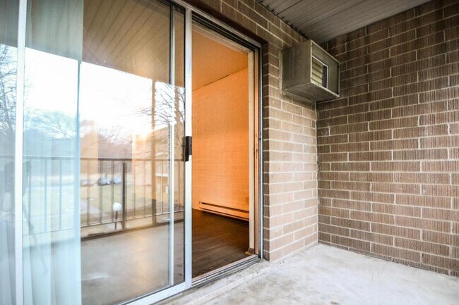 Building Photo - 3236 Dody Avenue, Unit #3