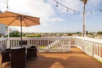 Building Photo - 2407 Ripley Ave